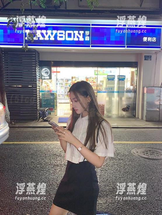 51cg 吃瓜勿入:51cg.fun黑料网的新线路,攻略请自备小心脏。