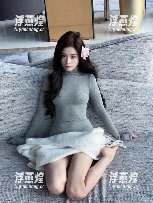 51cg 在“51cgw”观看奇闻异事,恍若在广播剧中,总觉得心里一紧一松的。