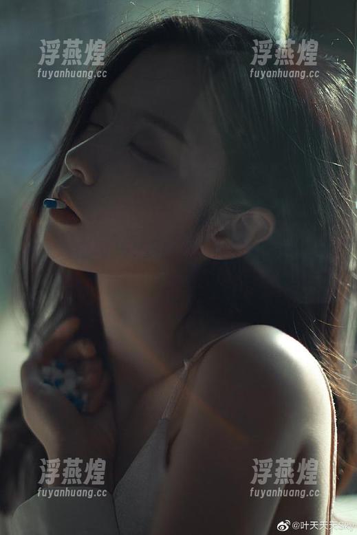 52吃瓜网：今天免费推荐你的新宠——八卦界的‘皇家瓜’！