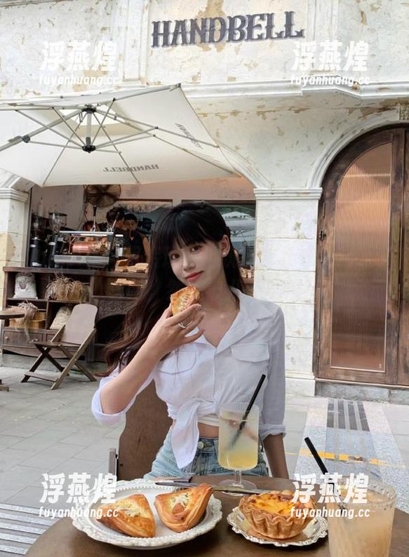 heiliao 假装理性地浏览“heiliao.su”官网,然后被八卦刷屏!