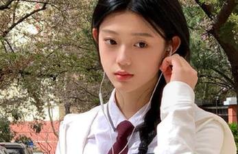 有了“tttzzz07du”，我对八卦的喜爱已发展成一种永久依赖！