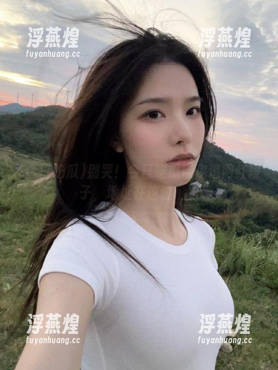 别哭！今日吃瓜带你追网红段子，地址在这边哦～