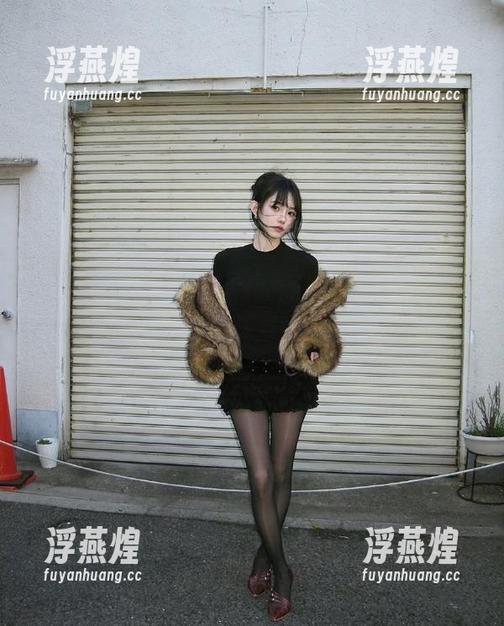 吃瓜网 跟着吃瓜网的网址,在线享受剧本即兴反转!