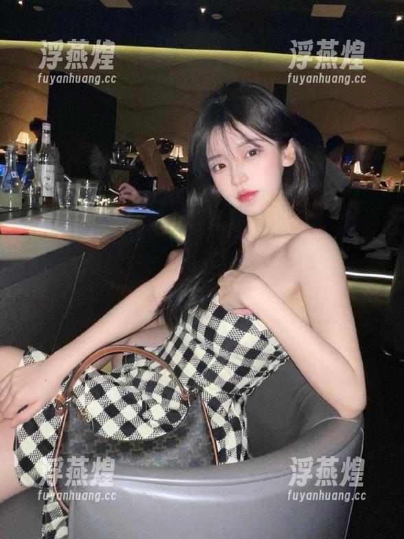 吃瓜网 想知道昨晚瓜果累累的影视资讯?快来吃瓜网收藏,保证你乐得像看了一场年度大戏!