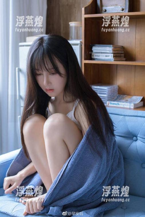 吃瓜网最新消息：免费吃瓜，热腾腾的独家八卦来袭！