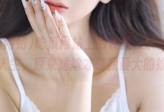 吃瓜网站上的视频，瞬间让我怀疑人生，原来尴尬才是我最大的娱乐！