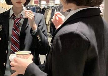 分享吃瓜网红的免费视频，禁忌的诱惑，根本停不下来！