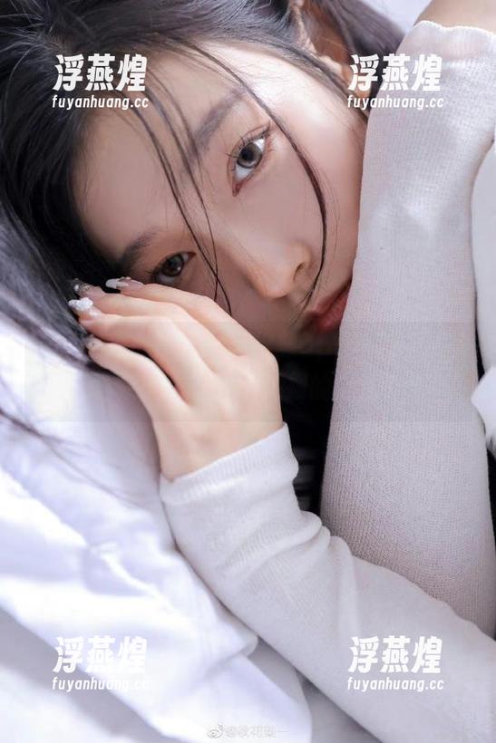 吃瓜视频app入口：从此告别无聊，跟紧热搜的步伐！