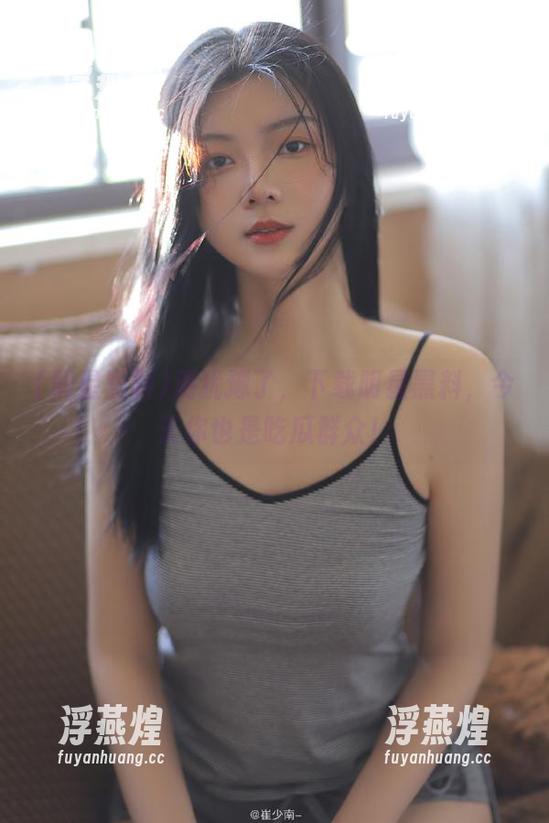 别犹豫了，下载明星黑料，今天你也是吃瓜群众！