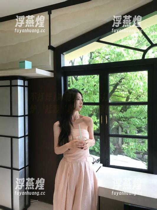 冲啊！黑料不打烊首页新鲜出炉，赶紧‘收藏’到你的心中！