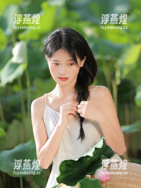 观看黑料社app视频时，我的好奇心像涌动的潮水！
