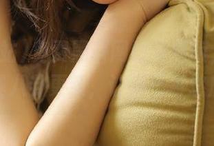 免费黑料网站苹果版，下载后简单粗暴八卦更新，让你不再愁眉苦脸！